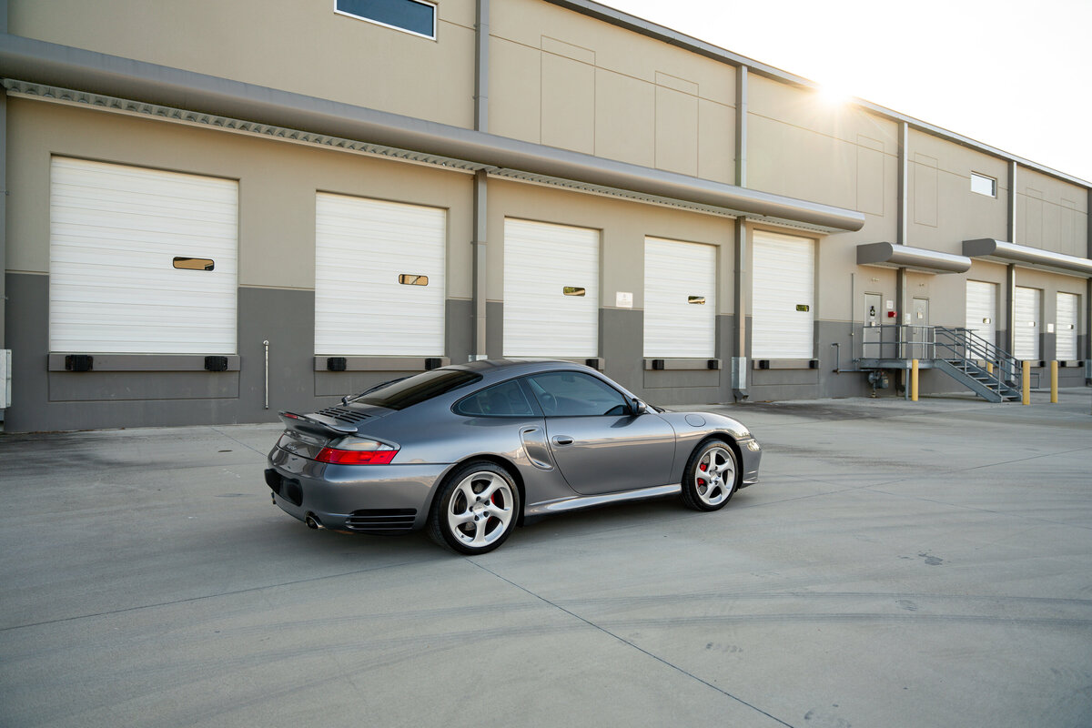 Porsche 911 Turbo-11
