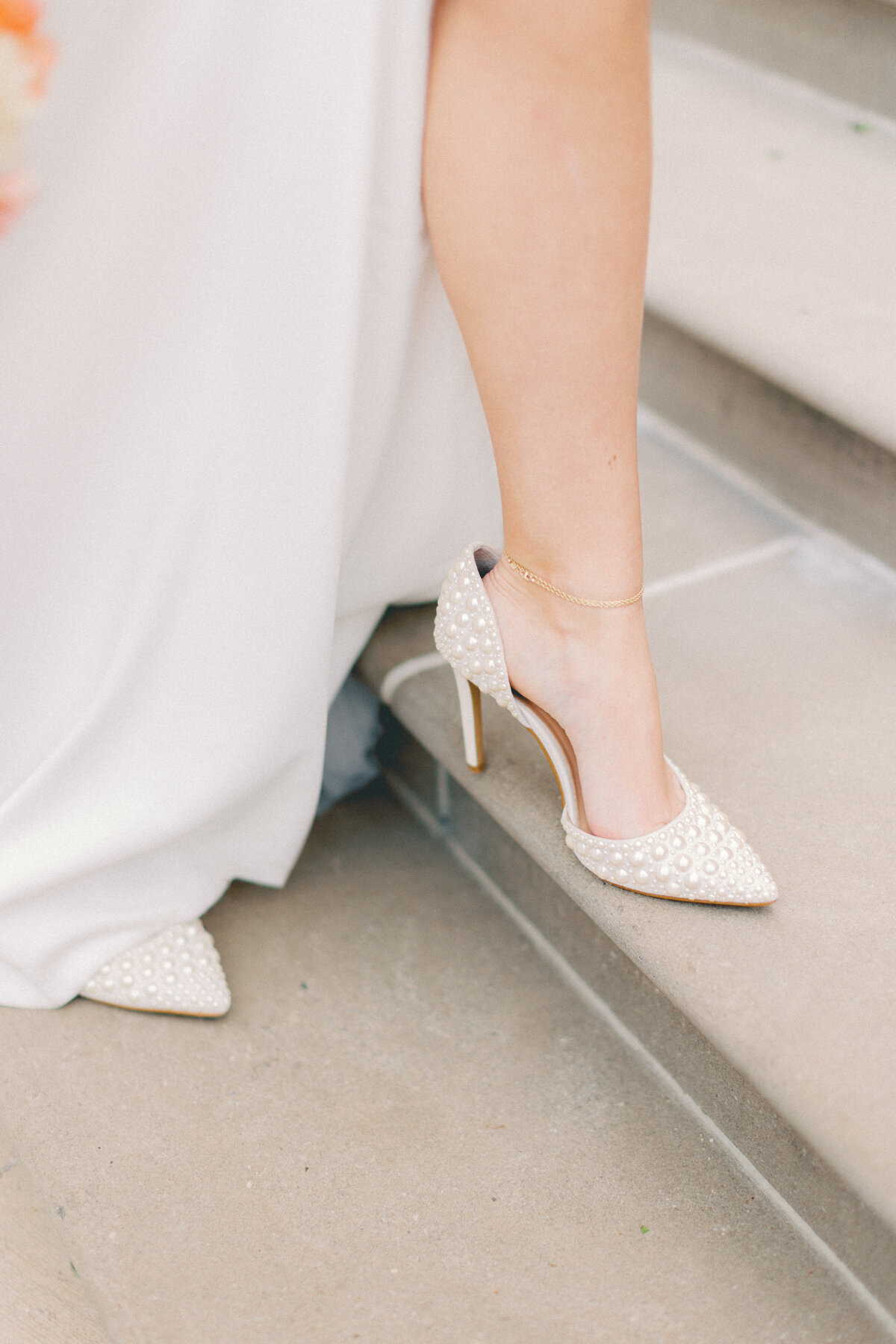 lake-como-inspired-chicago-history-museum-wedding-editorial-editorial-wedding-photography-37