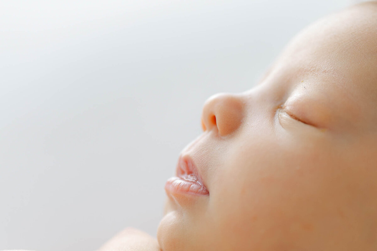 Savannah-newborn-photographer-41
