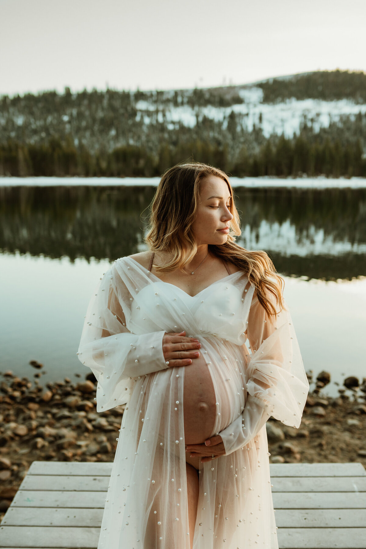 Lake Tahoe-Maternity-Photographer-23