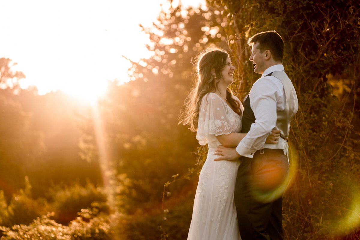 great-barn-devon-wedding-photographer-jasmine-leo-50