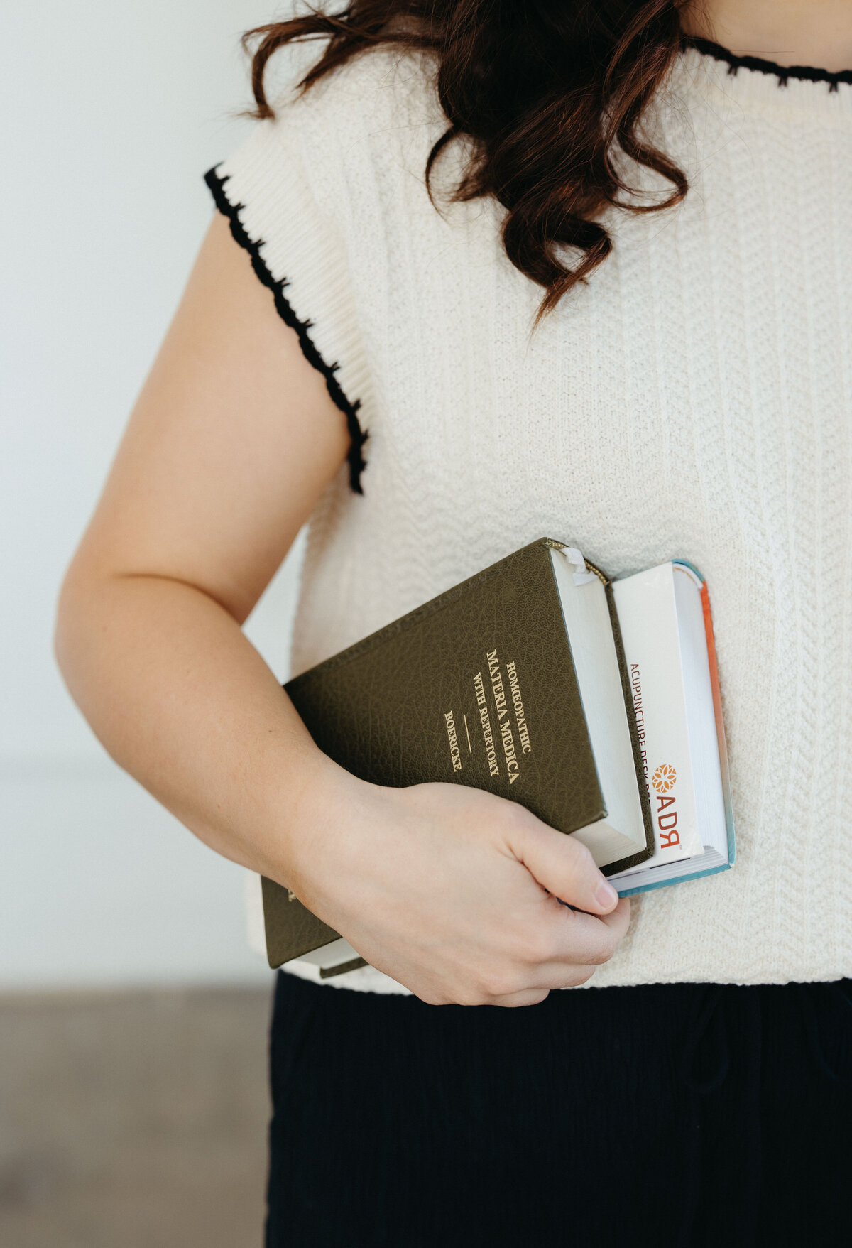 SAMANTHA HOLLI CREATIVE-222