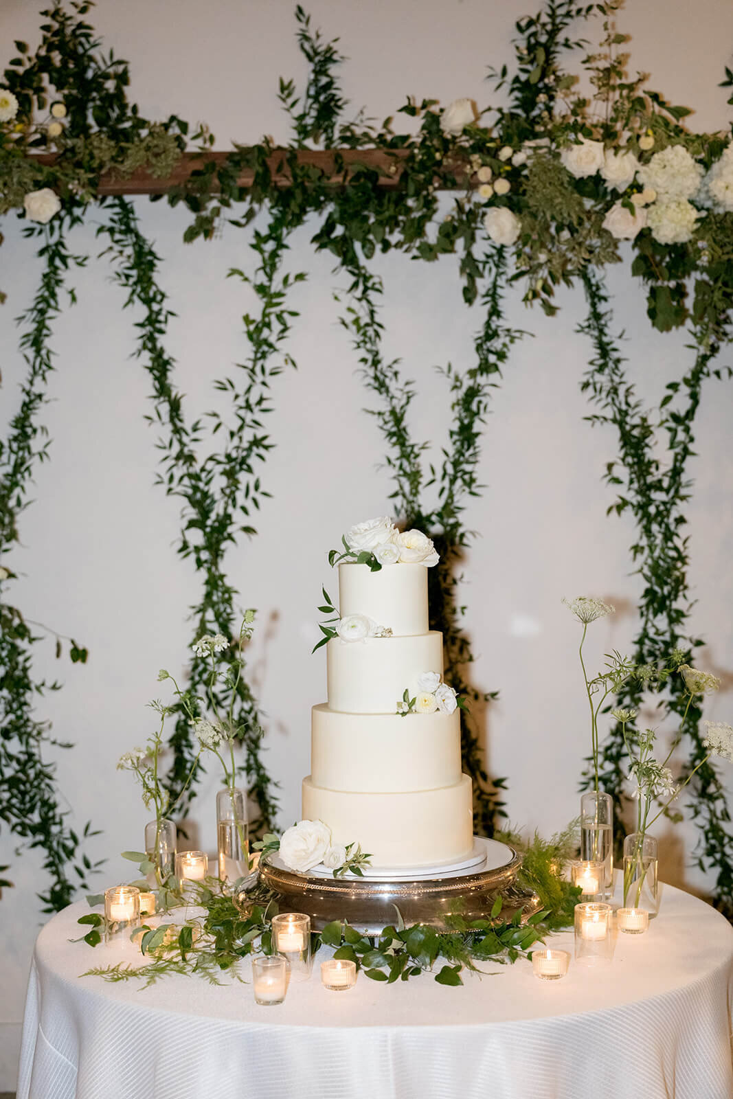 35.nashville-meets-new-york-urban-wedding-modern-vintage-events