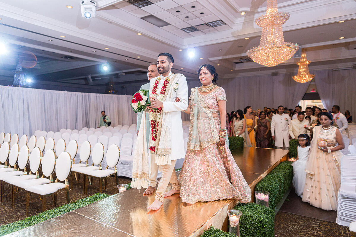 Chicago indian ceremony wedding photography - toronto wedding photographer
