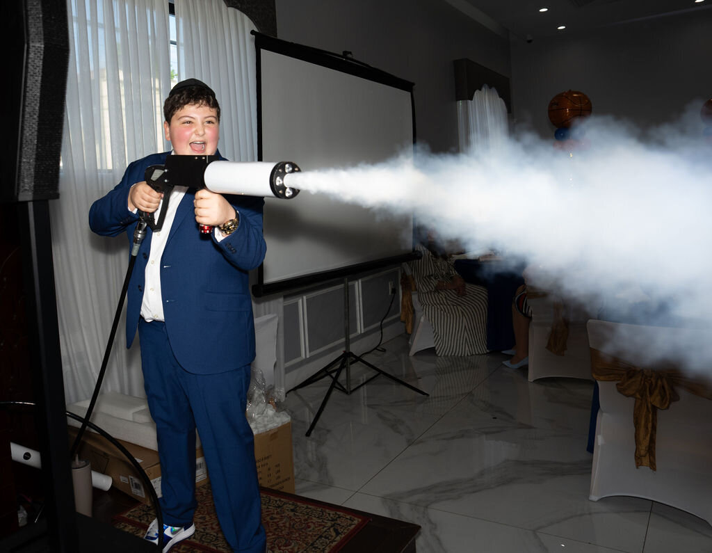 EthanandElianaBnaiMitzvah_20250518_0773