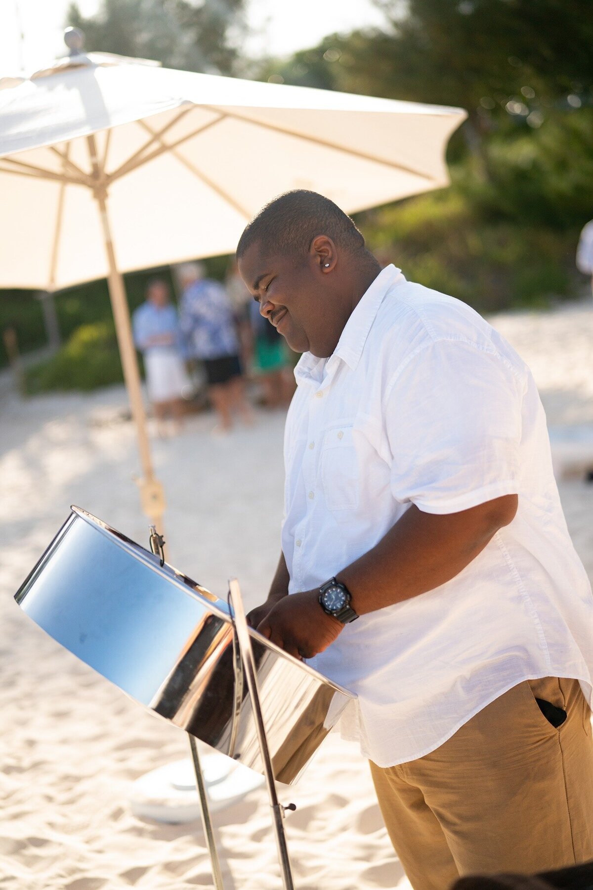 Fricks-Point- Beach-Wedding-Dasfete-23
