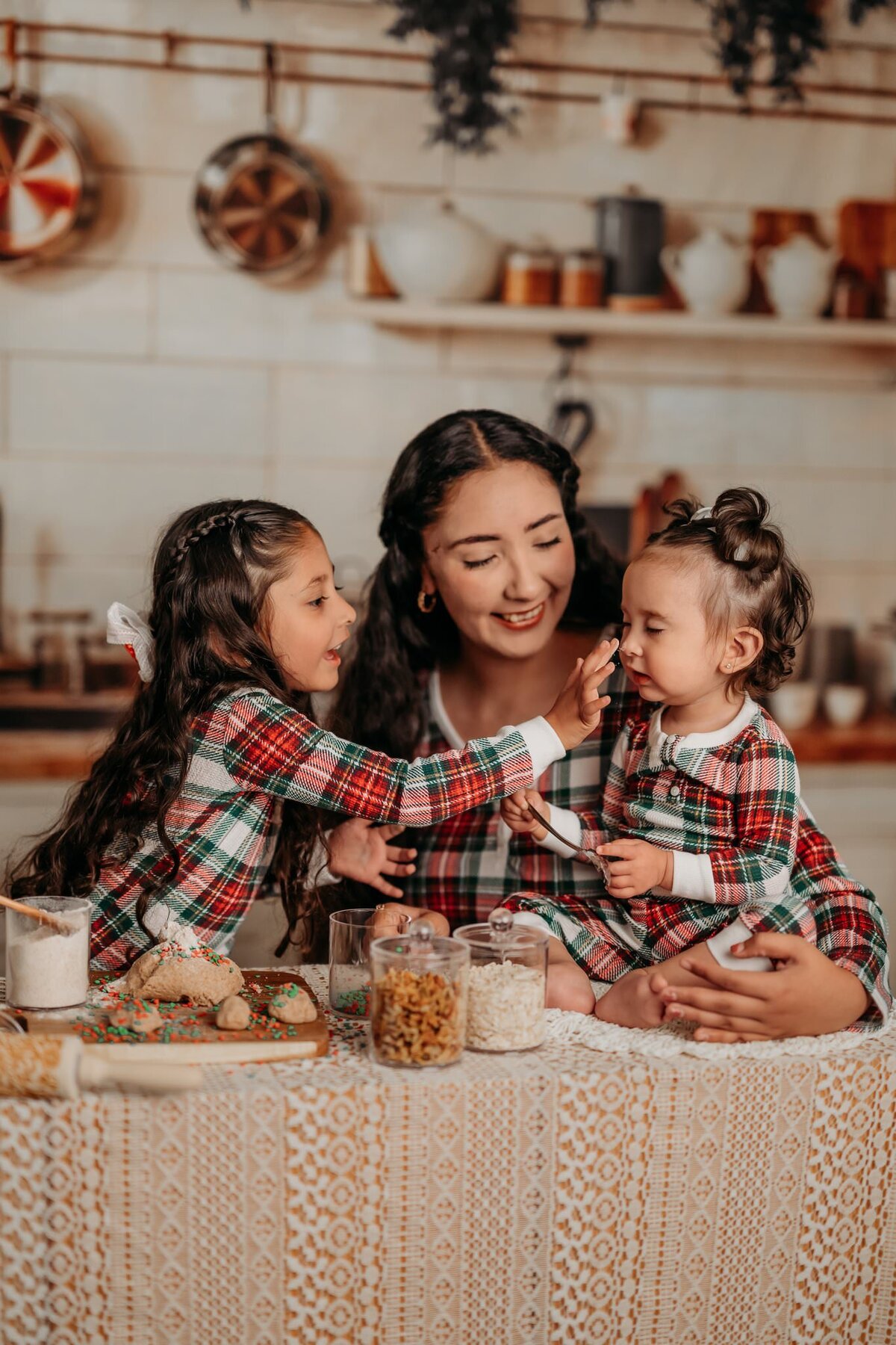 mini-session-christmas-studio