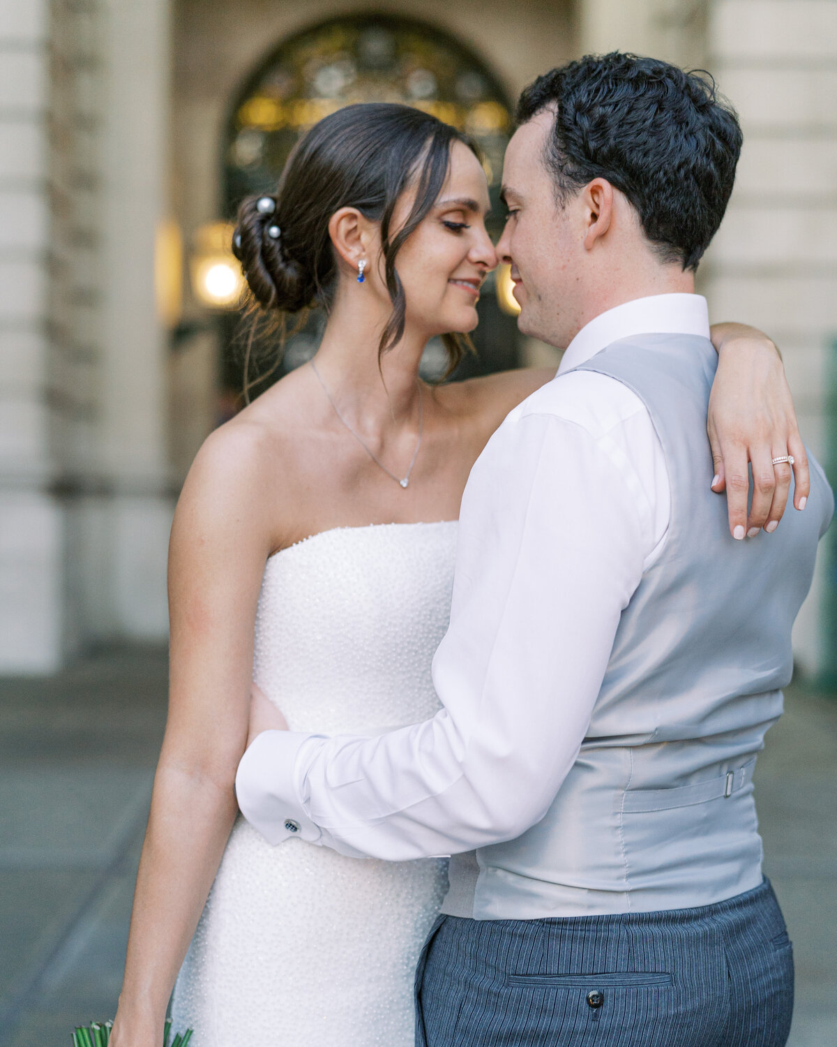 Couples wedding portraits at The Royal Exchange wedding venue in London