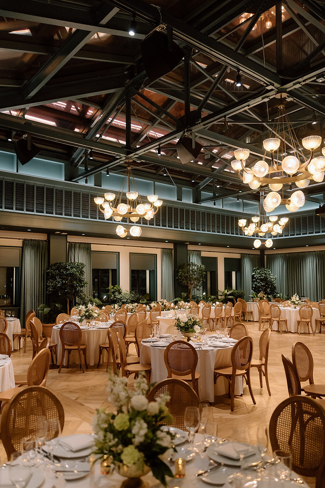 detroit-wedding-photographer-booktower-mcnamarawedding-brittanybradleystudio-770_websize