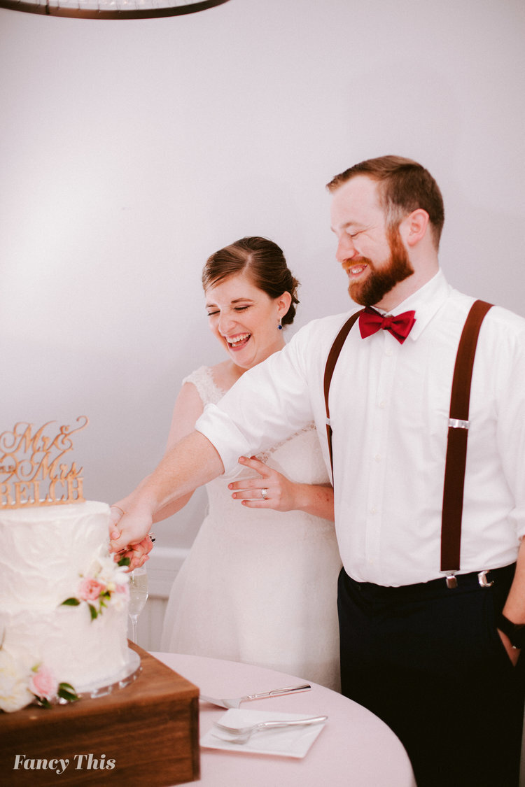 themimshousewedding_summerweddinginhollysprings_fancythis-551