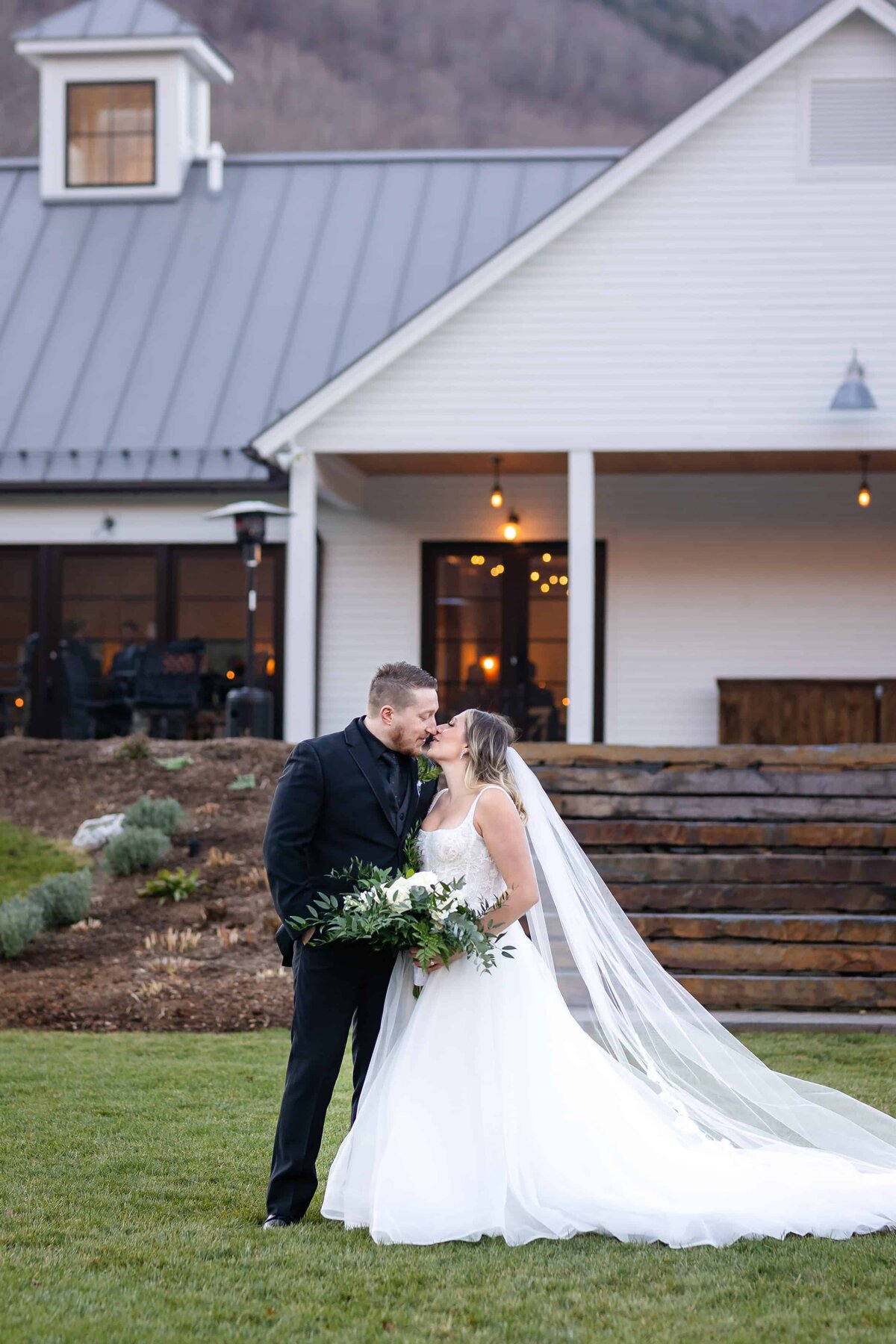 Bloom Meadows Wedding Photos by Phavy Photography-52