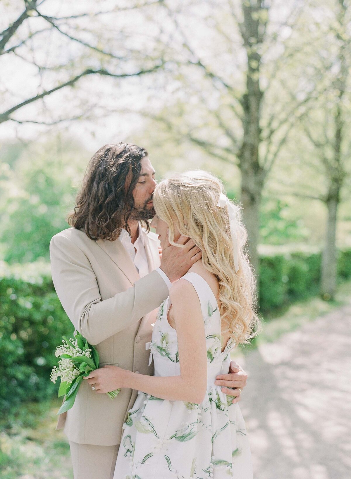 Chateau-Grand-Luce-Wedding-Photographer-Molly-Carr-16