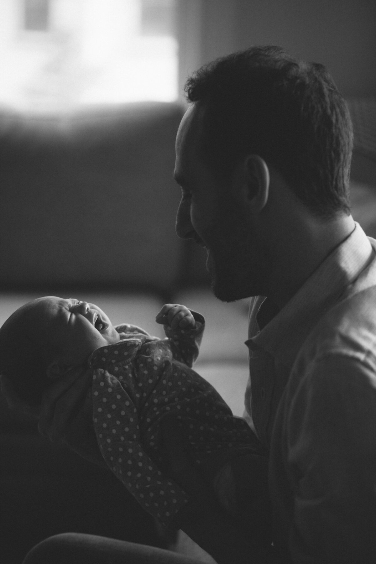 candid-natural-boston-newborn-family-photographer-zev-fisher-069