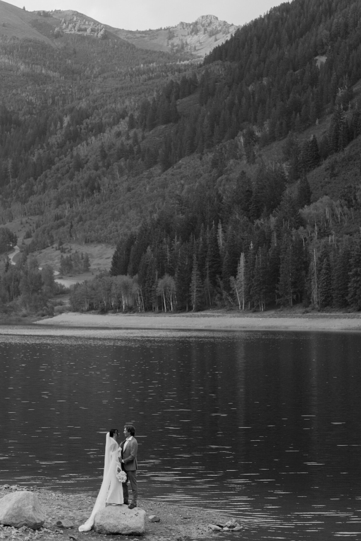 Glacier-National-Park-Elopement-31