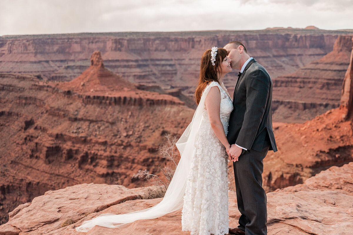 canyonlands-elopement-green-river-eve-jeremy_0263