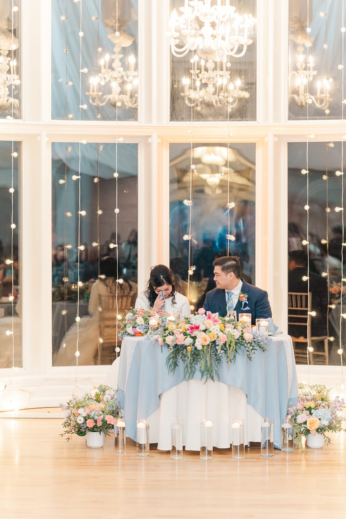 Chateaux at Fox Meadows Colorful Spring Wedding Light and Airy Elena Spraguer Photography  0185