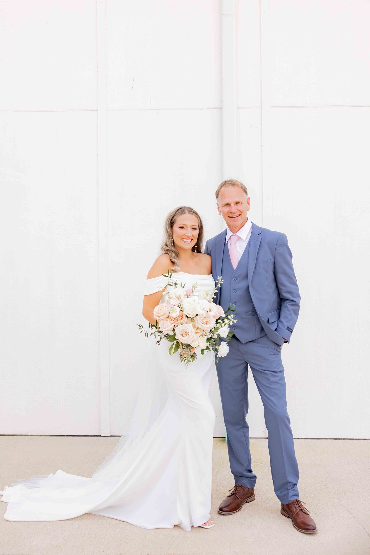 Emerald Hill Events | Promise City, Iowa Wedding Photos-9