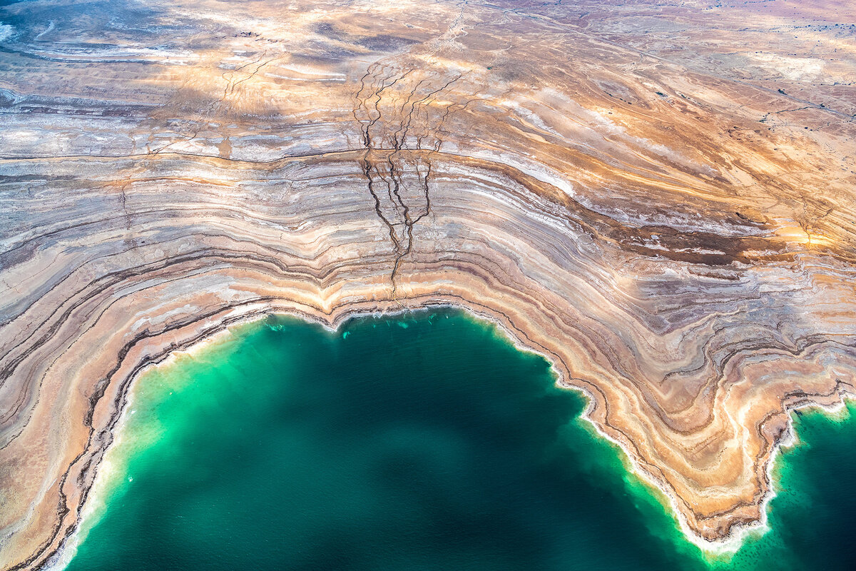 aerial image of waterscape with land