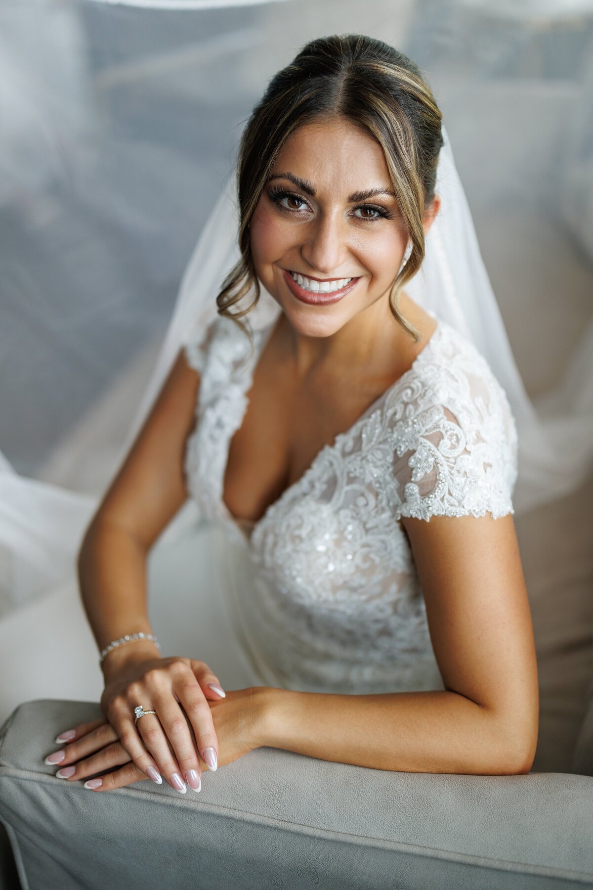 bride-at-springfield-country-club-ma-2