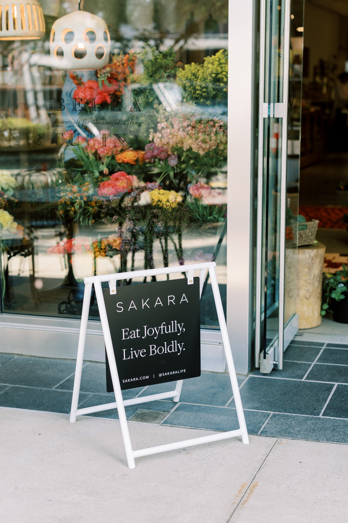 SAKARApopup-6
