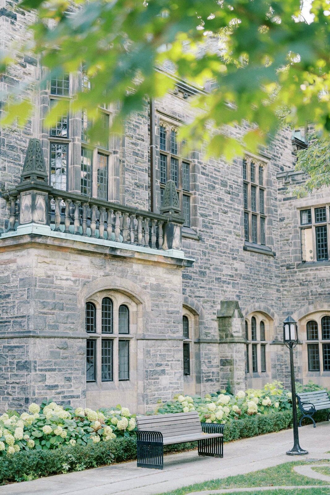 E12-Engagement-photoshoot-Trinity-College-Toronto-Jerilyn-and-Mitch-2024-10-11-2500px-1024