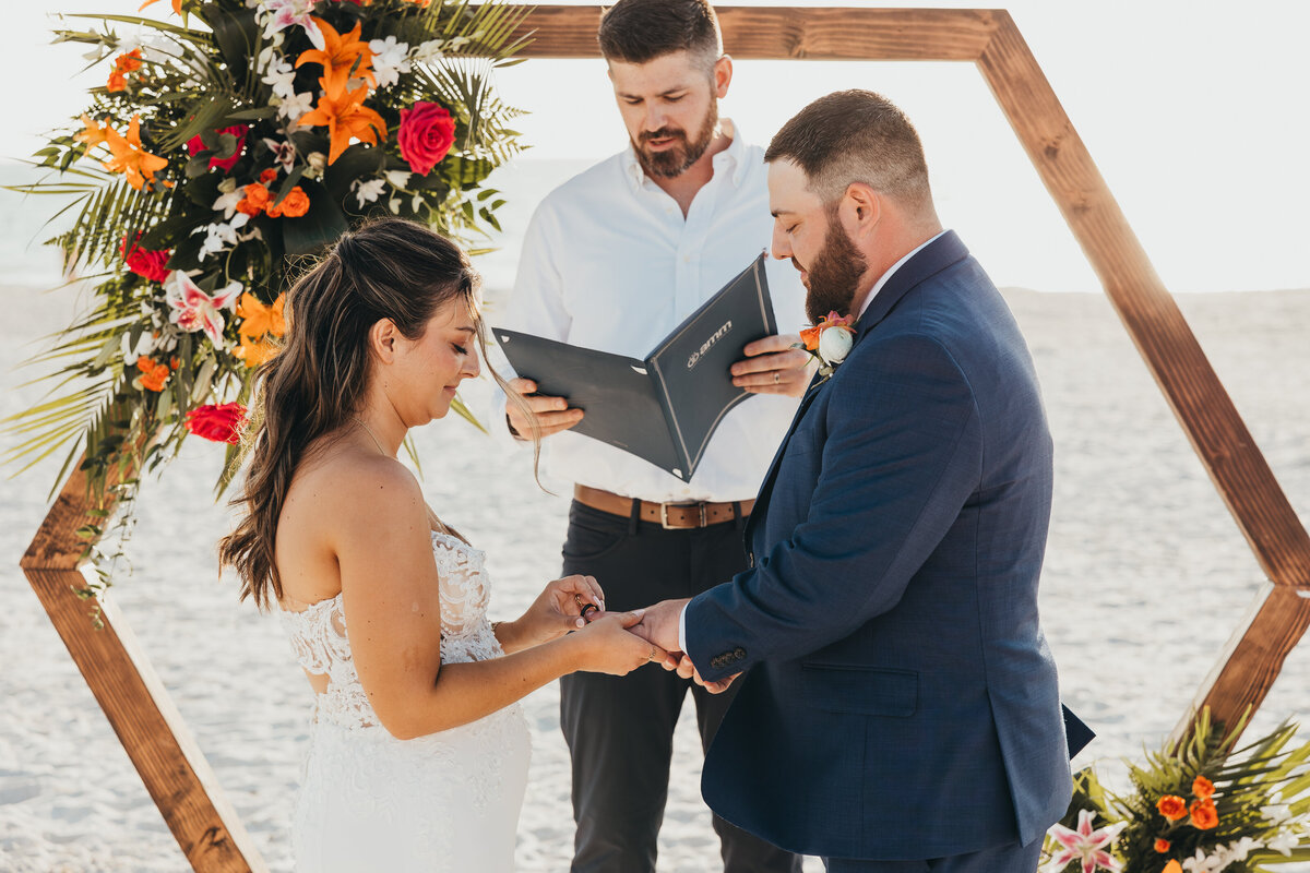 ariel-amir-photo-pass-a-grille-beach-elopement-chantilly-chic-celebrations-6