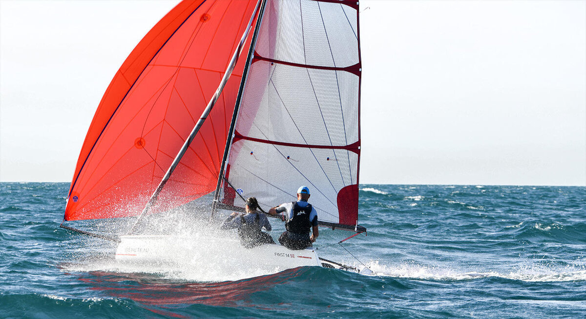 beneteau-first-14SE-exterior-2