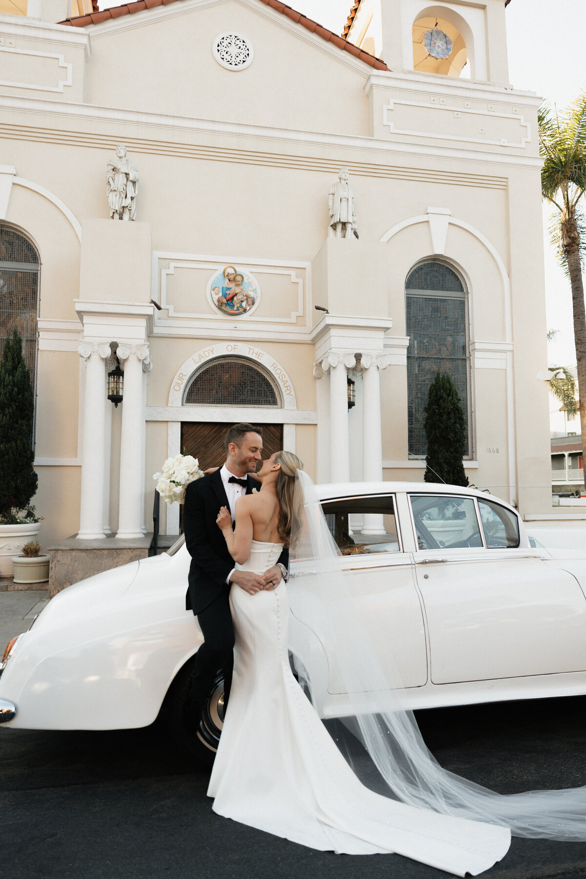 Timeless & Classic Wedding Photographers based in Southern California, San Diego Wedding Photographers, New York City Wedding Photographers