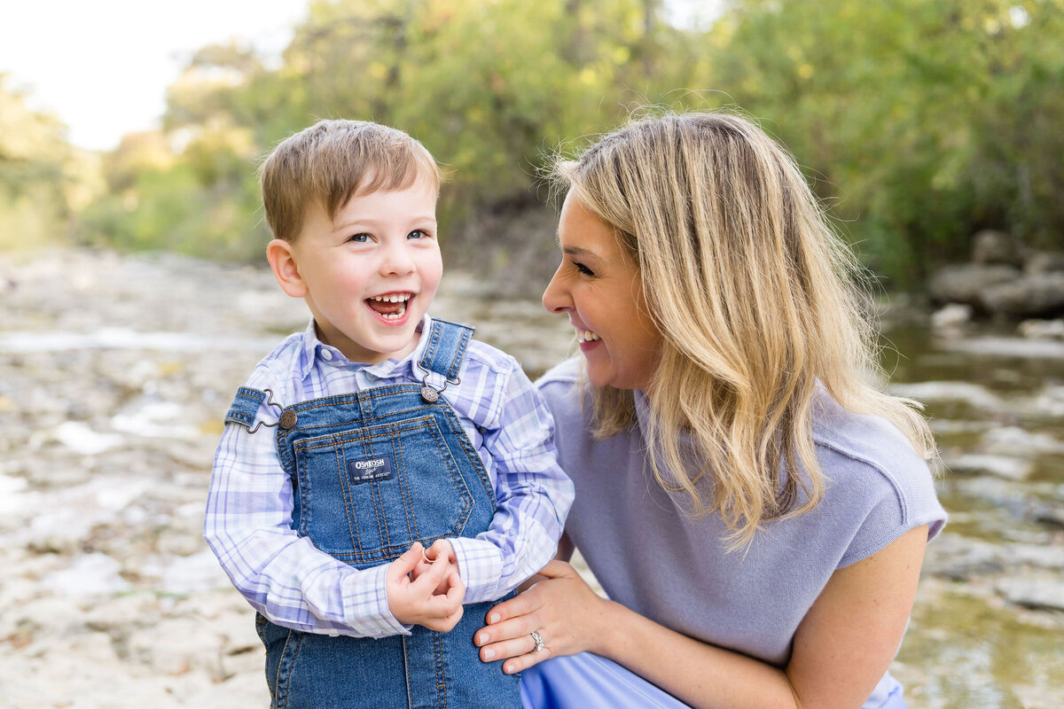austin-family-photographer-outdoor-session (62)