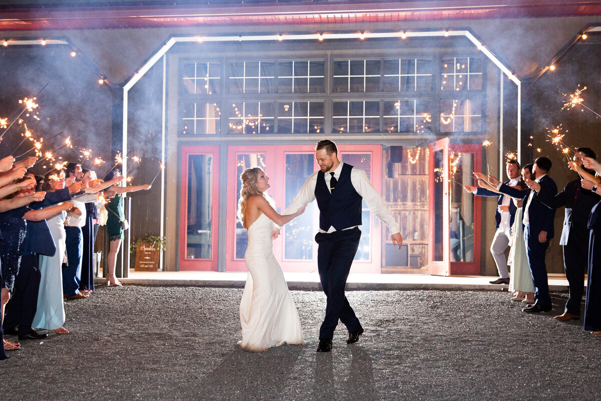 loudoun-studios-barn-weddings-loudoun-county-va00008