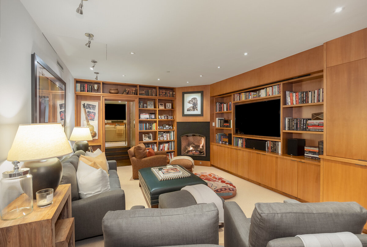 532EHopkins-7