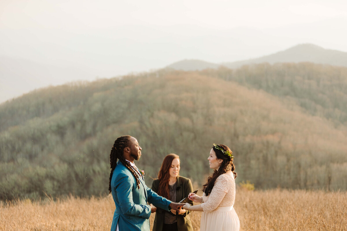 Max-Patch-Sunset-Mountain-Elopement-32