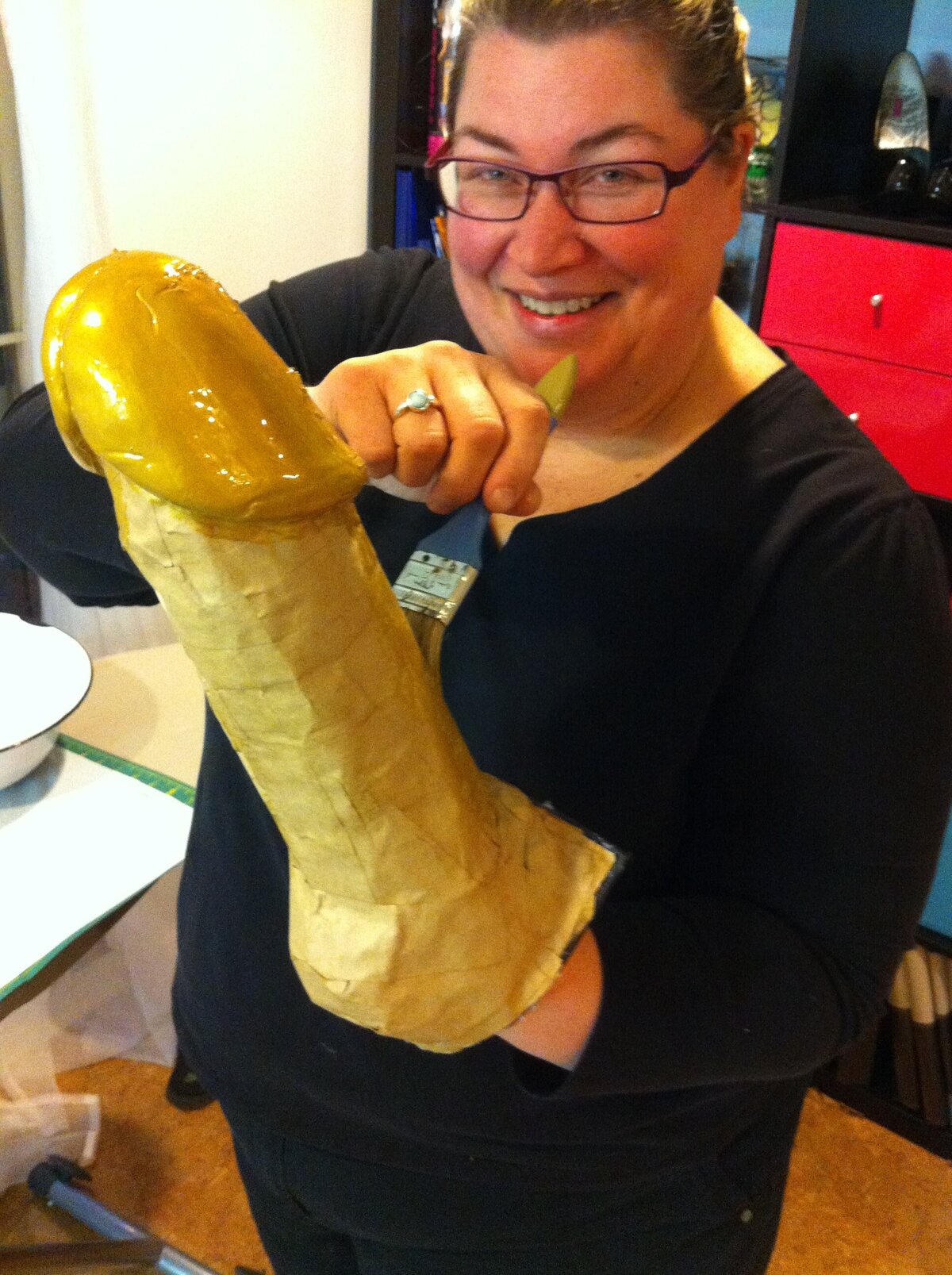 Melissa Maan Putting Helping Shape the Tip of Disco Dick 2013