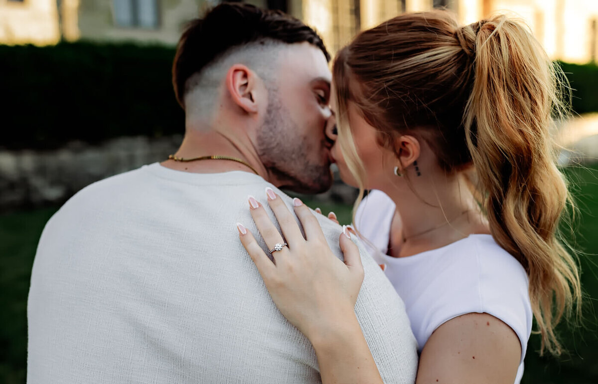 engagement-session-ewing-manor-bloomington-illinois-12