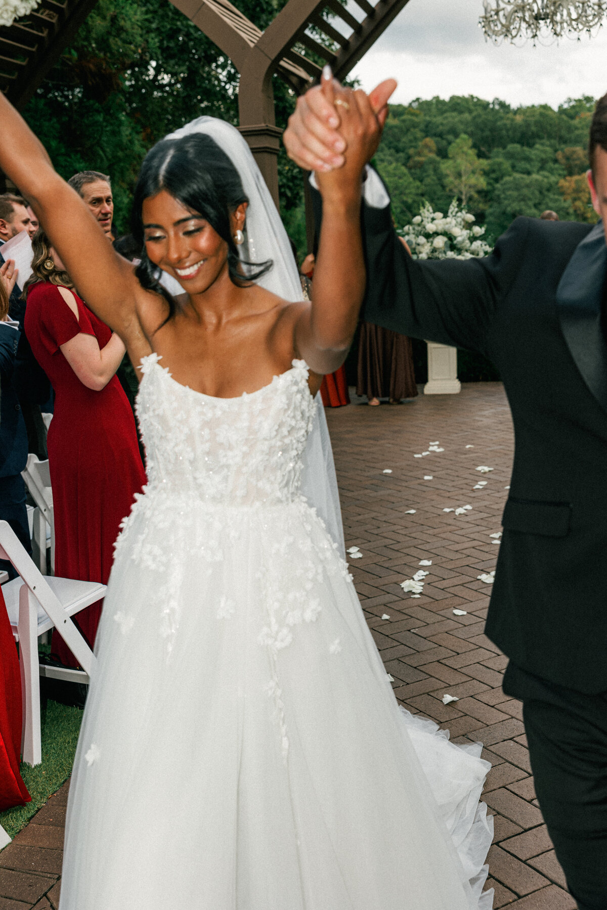 unscripted-unposed-editorial-fashion-wedding-photographer-NYC 33