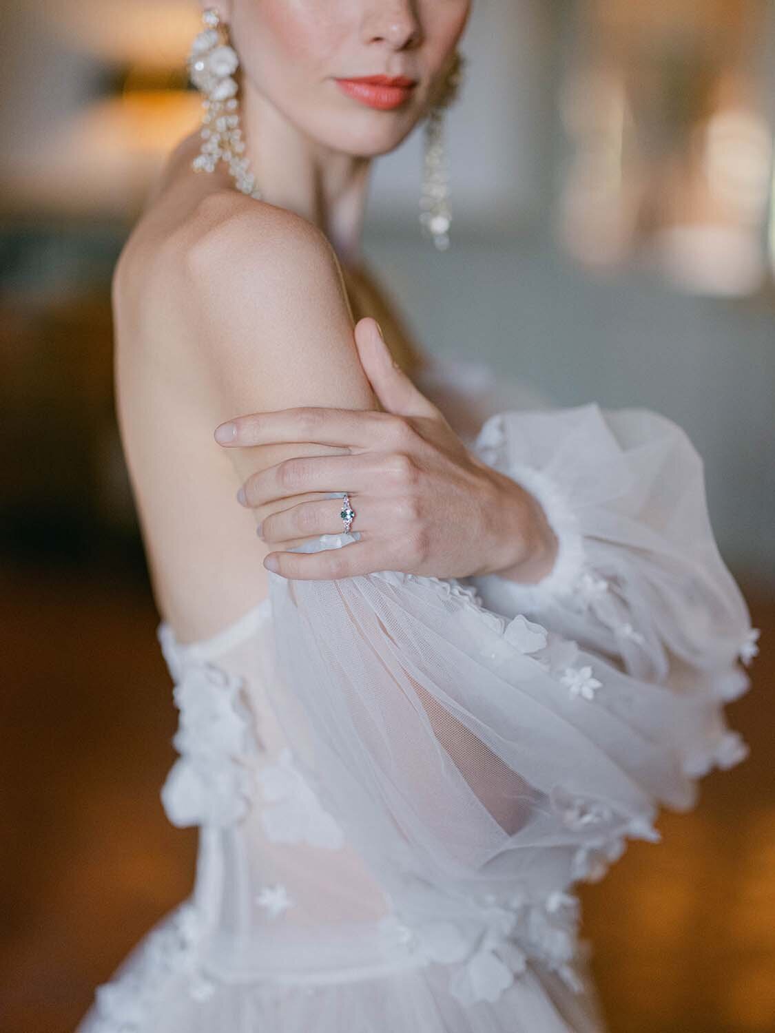 lavender and blue Dior inspired wedding at chateau de Fonscolombe Veronique Lorre floral event designer - thomas audiffren photography15