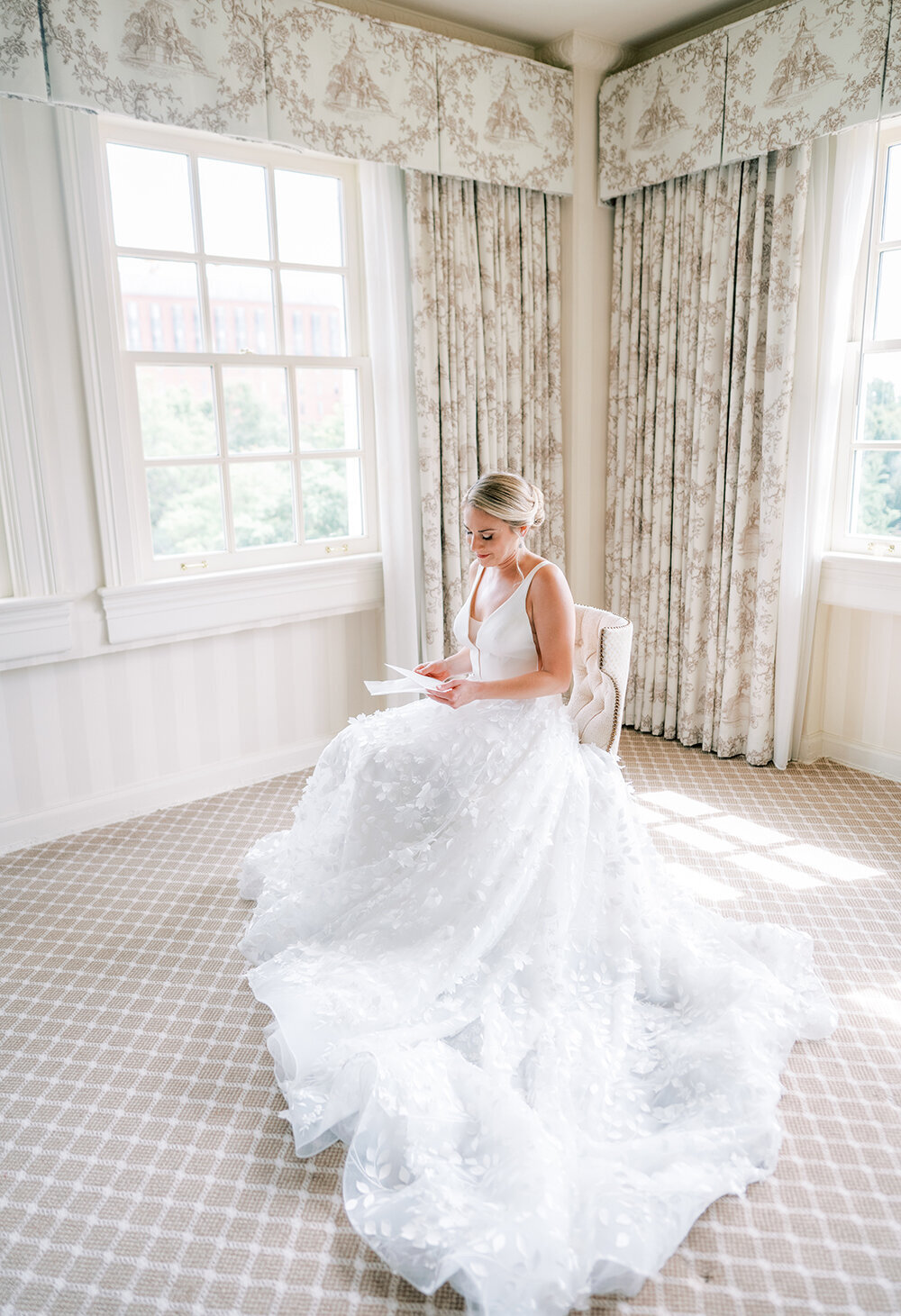 hay-adam-washington-dc-wedding-gown-luxury