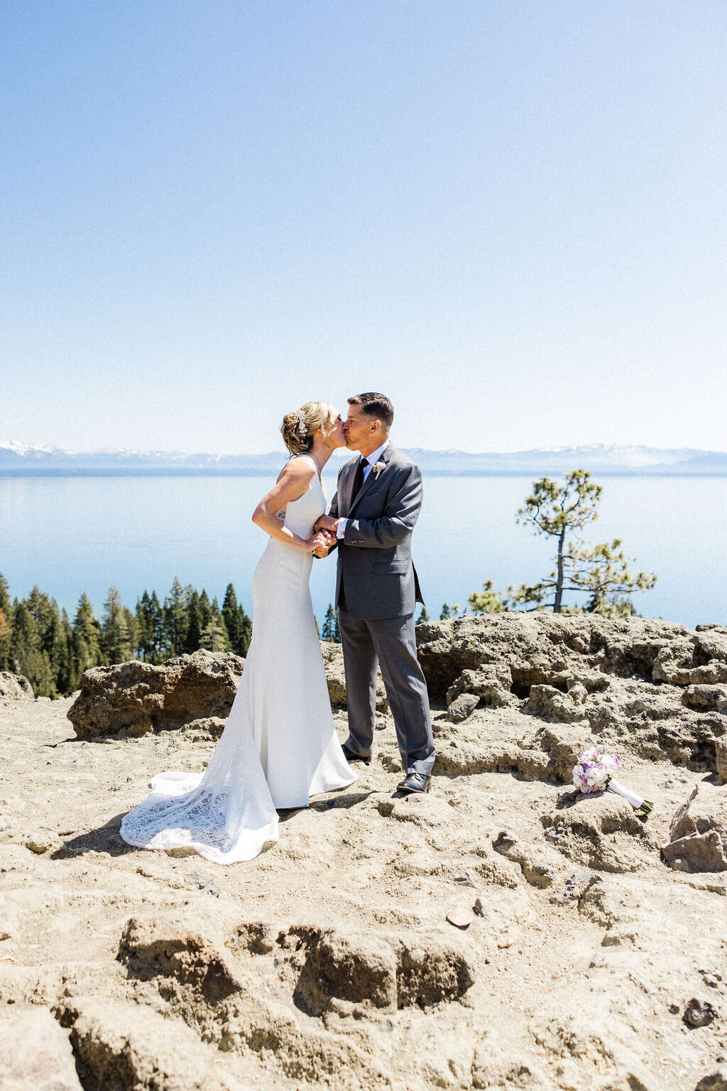 AJ Photography Armando Nevarez Lake Tahoe Elopement Photographer  Emotive Documentary5 (154)