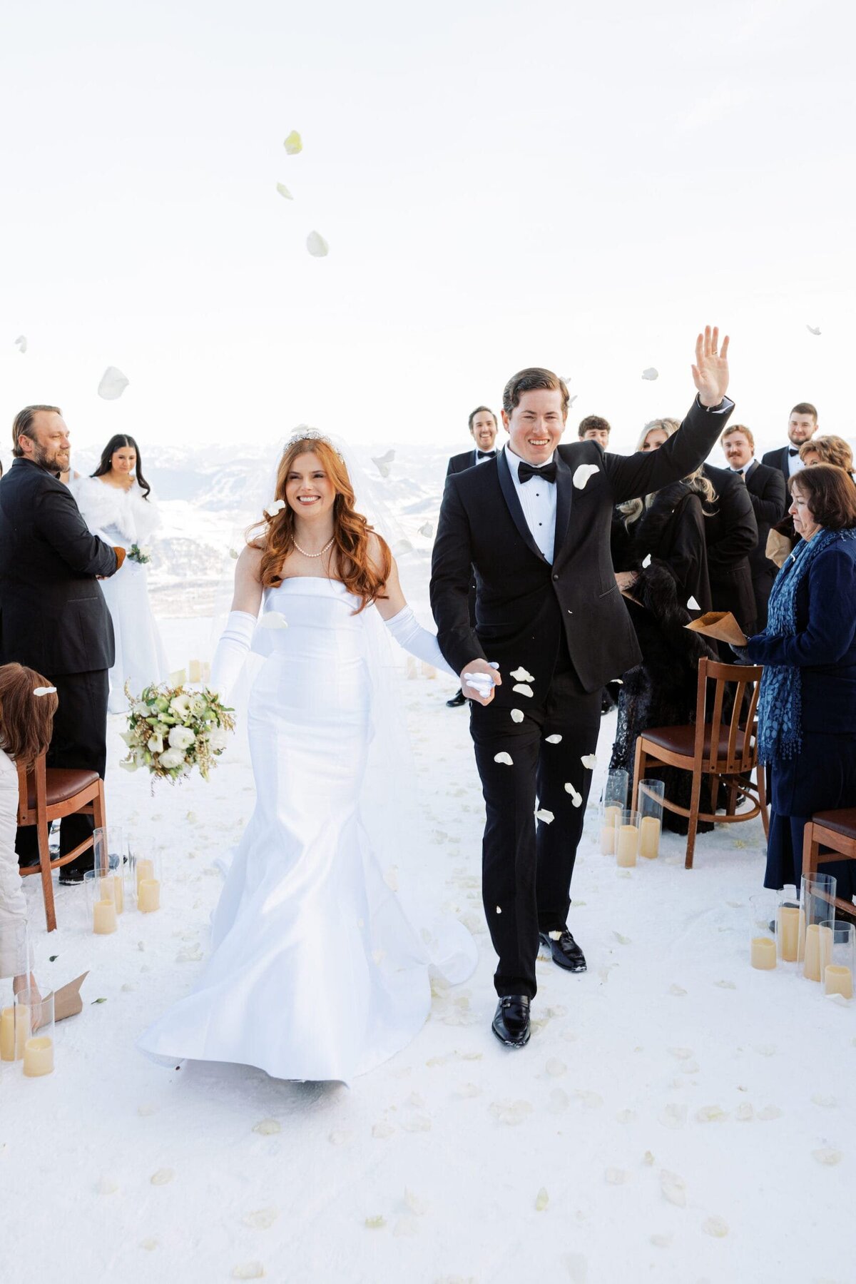 Rendezvous-Lodge-Winter-Wedding-Jackson-Hole-Film-Wedding-Photographer-Blair-Worthington-Photography-17