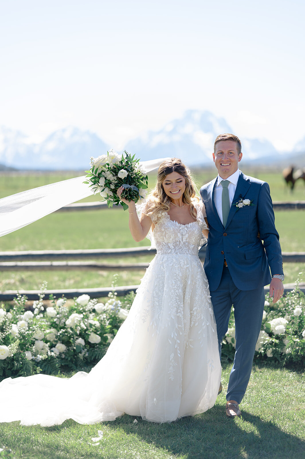 Diamond-cross-ranch-wedding-J-NFoxtails-photography-097