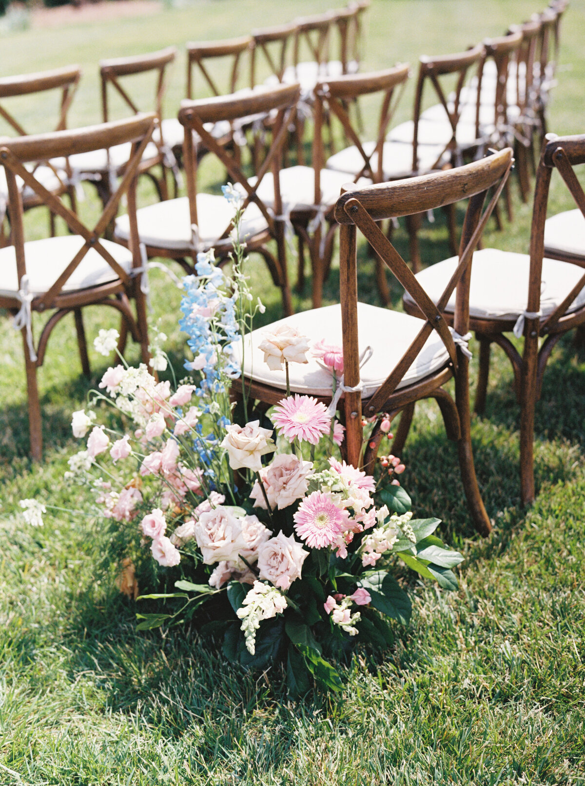 Sarah Rae Floral Designs Wedding Event Florist Flowers Kentucky Chic Whimsical Romantic Weddings13