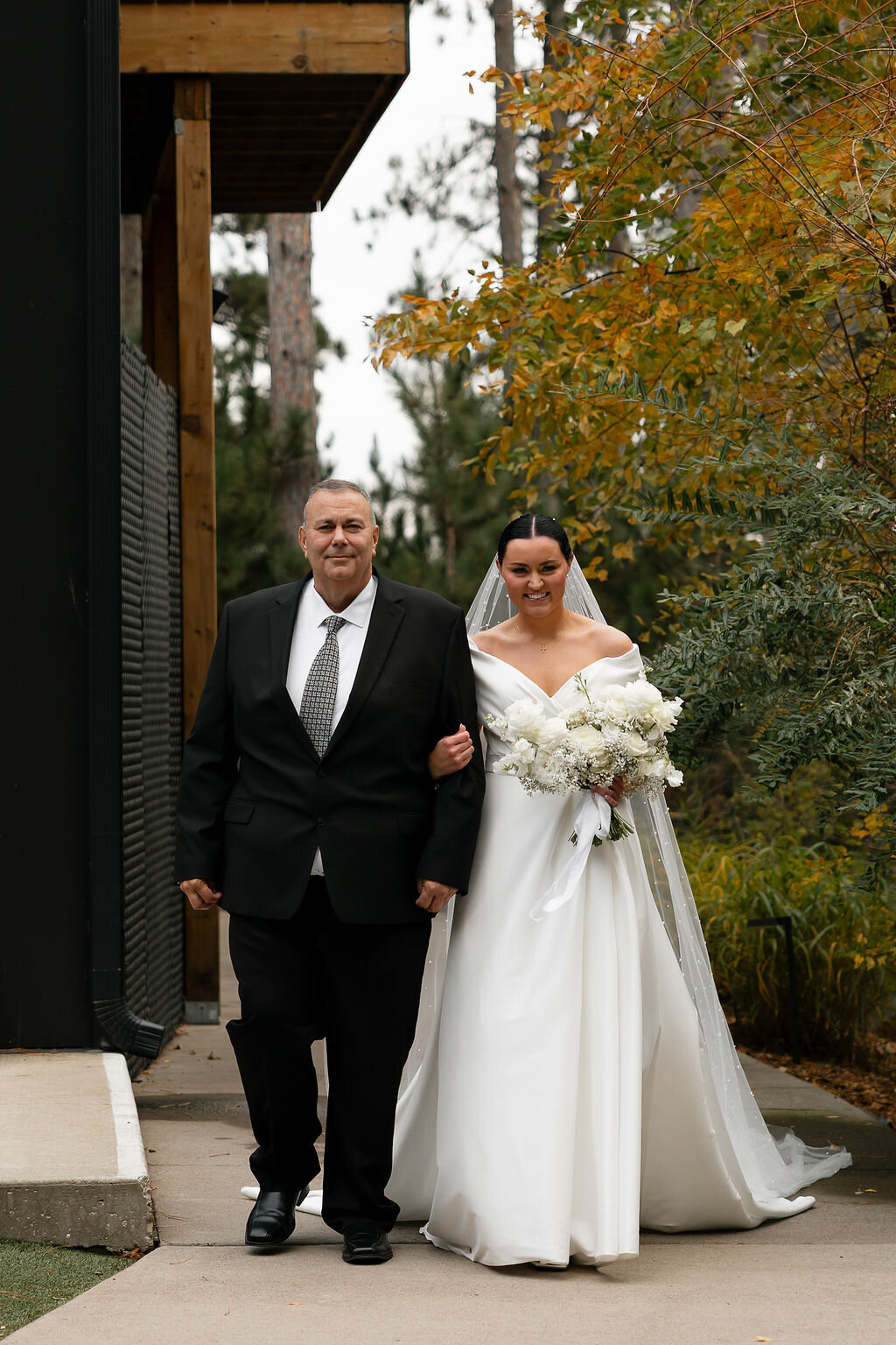 Cambridge, Minnesota Wedding Photo20