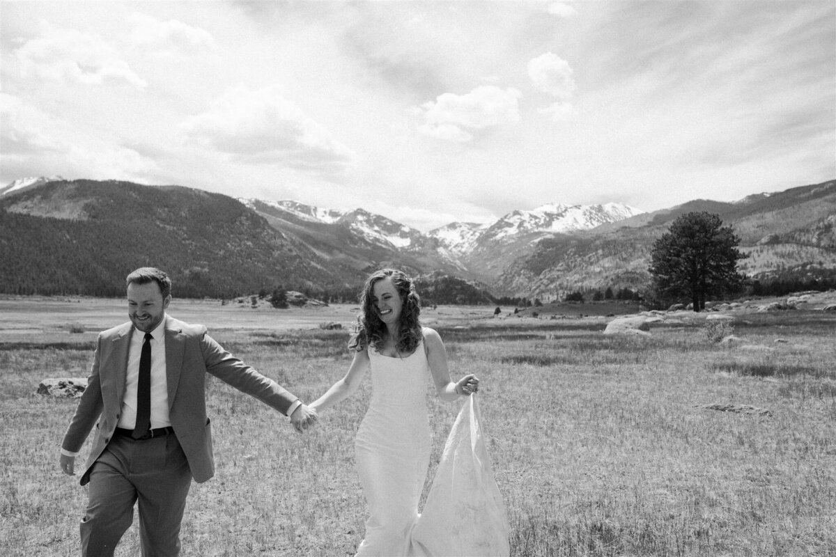 Elopement photos in colorado