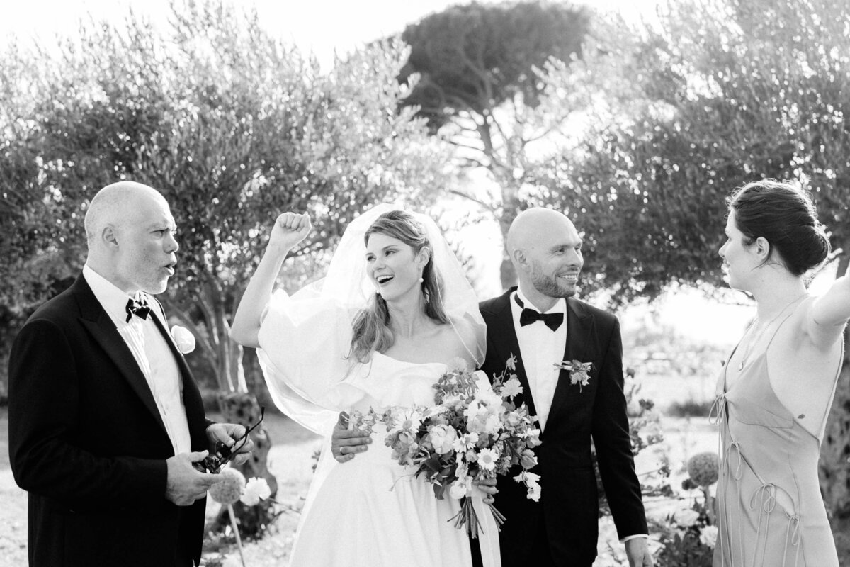 W1-Wedding-Photos-Alexander-and-Katerina-2023-07-08-2500px-1075