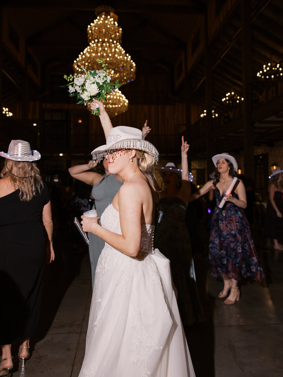 katie-dickey-photo-the-weinberg-wedding-13-3