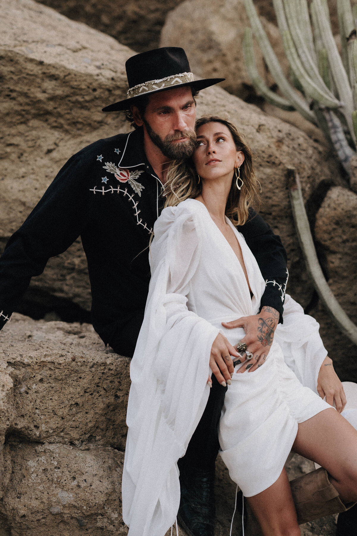 05497-Lisa Roeder Photography - Tenerife Elopement