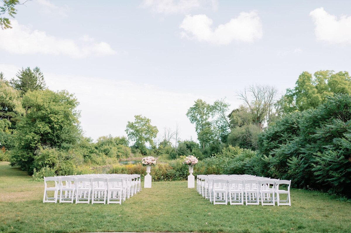 modern romantic harding waterfront estate wedding mississauga wedding venue jacqueline james photography