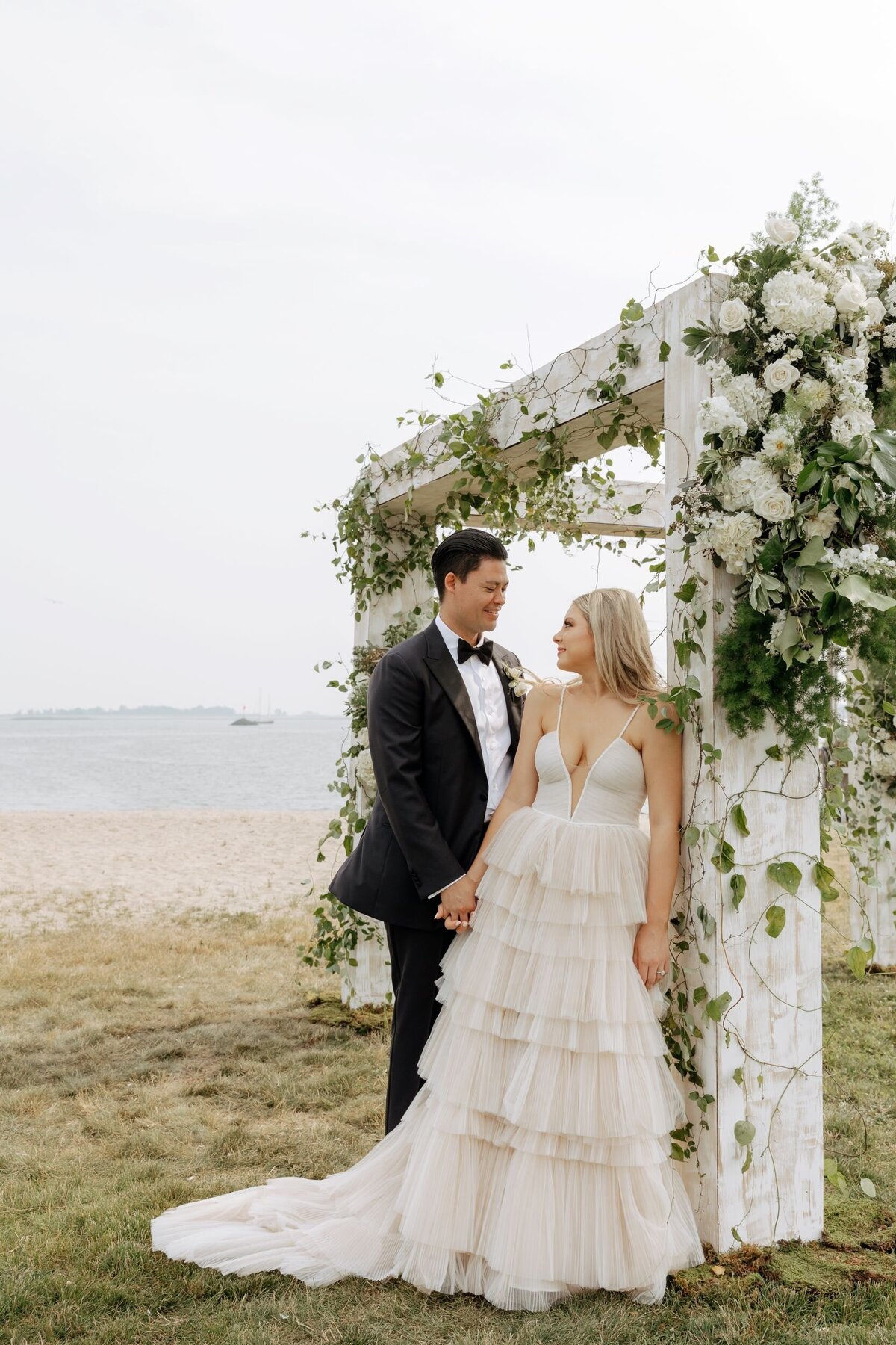 beach-wedding-ceremony-norwalk-ct