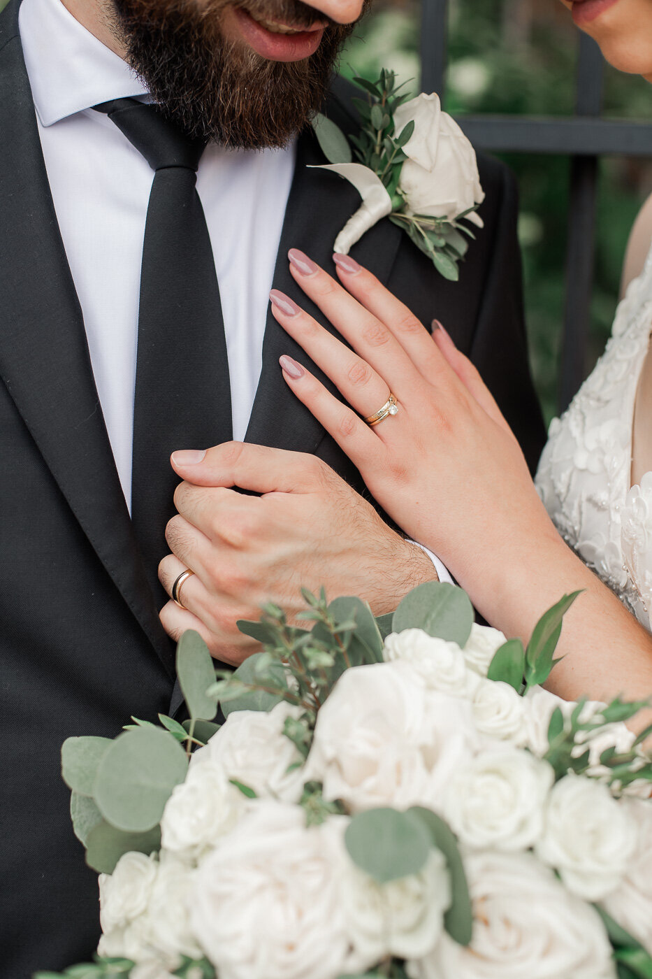 catholic-wedding-summer-indianapolis-indiana-st-johns-indy-catholic-church-17