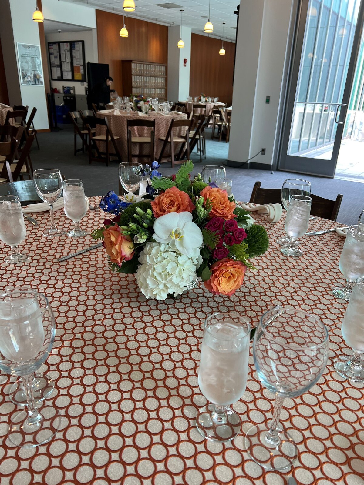 Event-Planning-DC-Centerpiece-Floral-Corporate-Dinner.